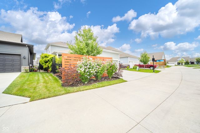 2105 Granville Drive, Westfield, IN 46074