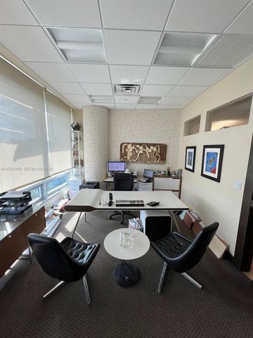 20900 NE 30 Th Avenue, Aventura, FL 33180