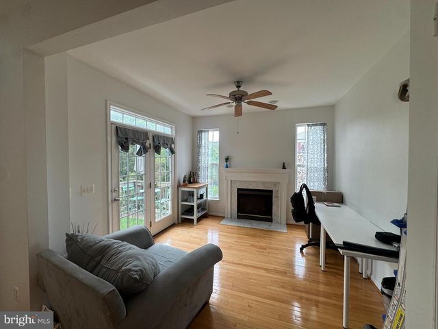 15955 CANADA GOOSE LOOP, Woodbridge, VA 22191