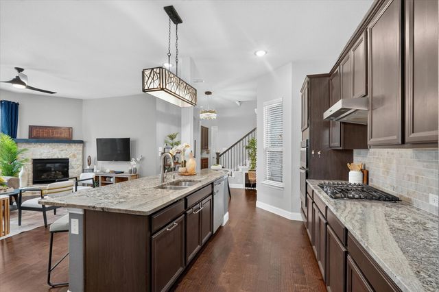 12766 Mercer Parkway, Farmers Branch, TX 75234