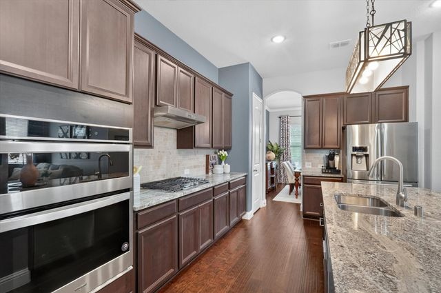12766 Mercer Parkway, Farmers Branch, TX 75234