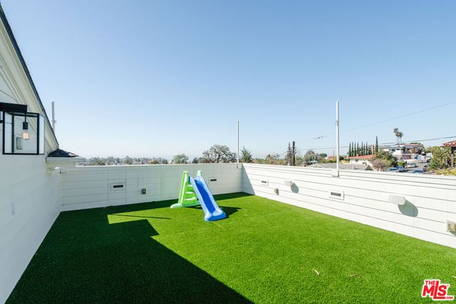 1226 Monument Street, Los Angeles, CA 90272