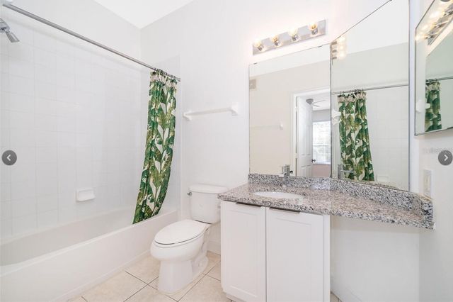 6166 STEVENSON DRIVE 302, Orlando, FL 32835