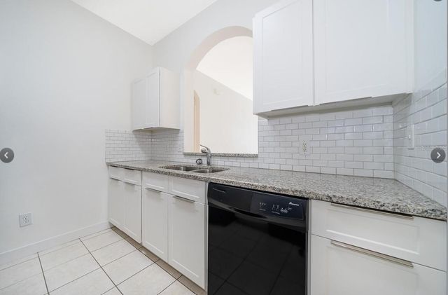 6166 STEVENSON DRIVE 302, Orlando, FL 32835