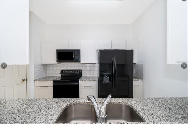 6166 STEVENSON DRIVE 302, Orlando, FL 32835