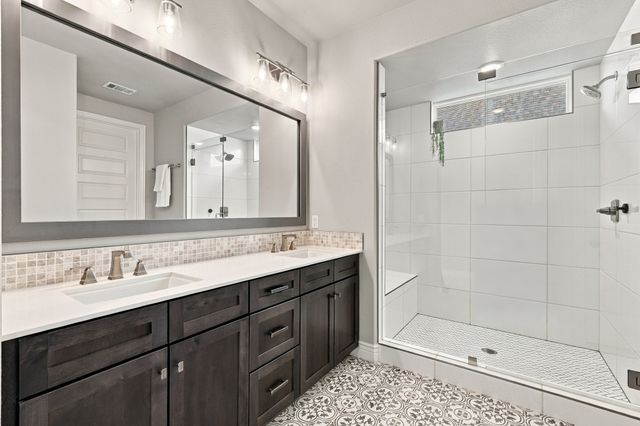 12525 Copper Ore Way, Denton, TX 76207