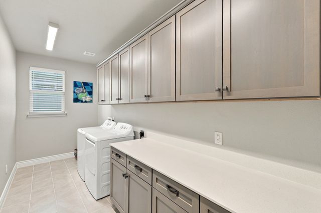 12525 Copper Ore Way, Denton, TX 76207