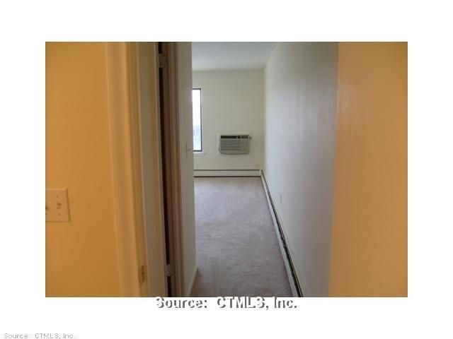 2324 Cromwell Hills Drive 2324, Cromwell, CT 06416