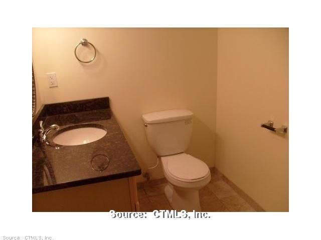 2324 Cromwell Hills Drive 2324, Cromwell, CT 06416