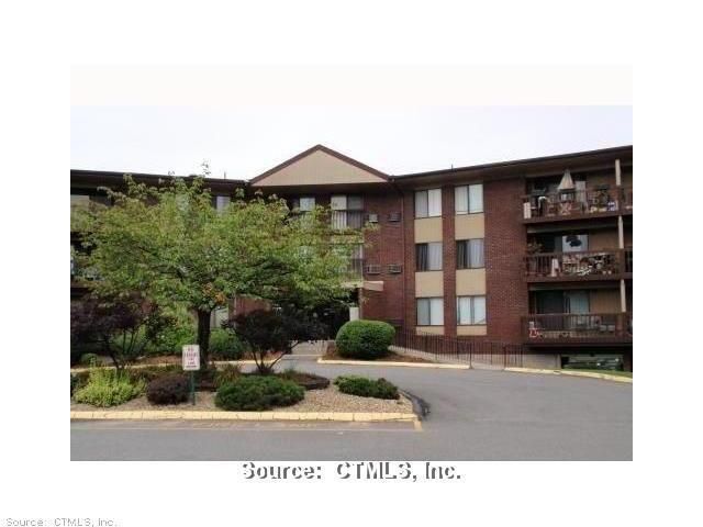 2324 Cromwell Hills Drive 2324, Cromwell, CT 06416