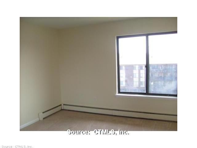 2324 Cromwell Hills Drive 2324, Cromwell, CT 06416