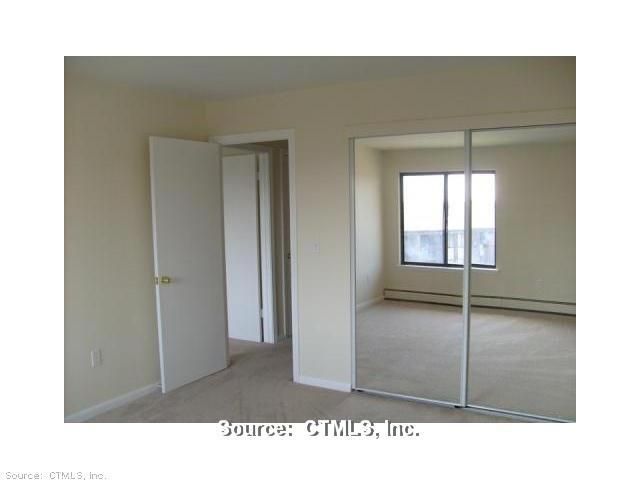 2324 Cromwell Hills Drive 2324, Cromwell, CT 06416