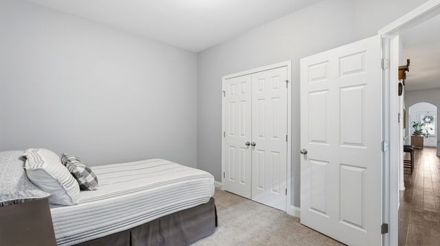 330 Madeira Pl, Gallatin, TN 37066