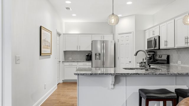 330 Madeira Pl, Gallatin, TN 37066