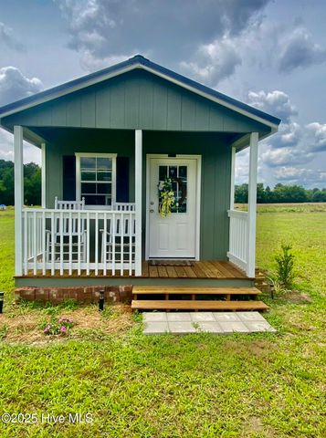 1704 Harrelsonville Road, Whiteville, NC 28472