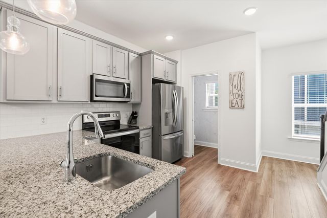 1256 Allusion Lane Unit 106, Mount Pleasant, SC 29466