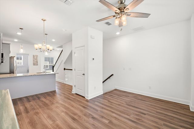 1256 Allusion Lane Unit 106, Mount Pleasant, SC 29466