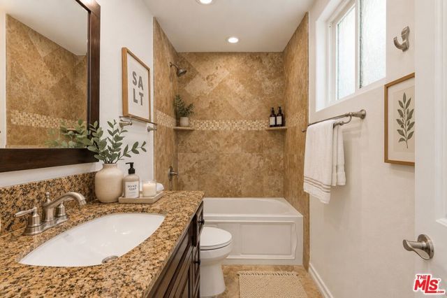 3160 Sepulveda Boulevard, Sherman Oaks, CA 91403