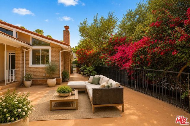 3160 Sepulveda Boulevard, Sherman Oaks, CA 91403