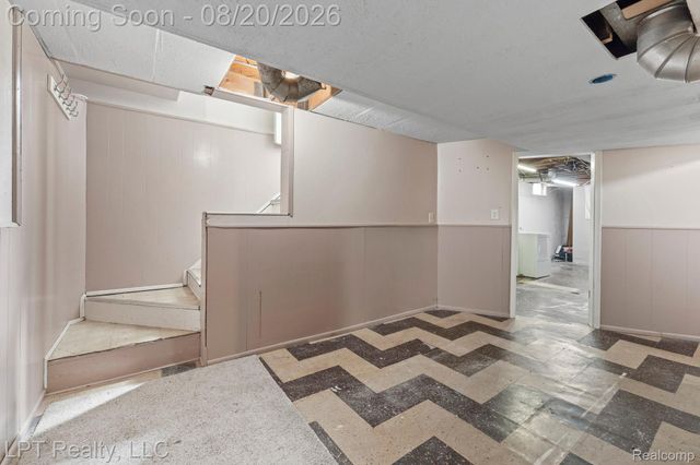 14124 Pearl Street, Southgate, MI 48195