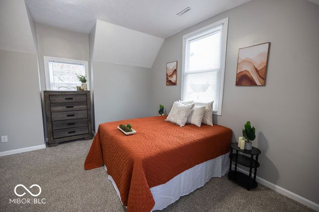 708 S Anderson Street, Elwood, IN 46036