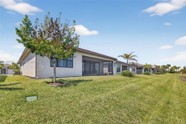 12551 SW Blue Mangrove Pkwy, Port St. Lucie, FL 34987