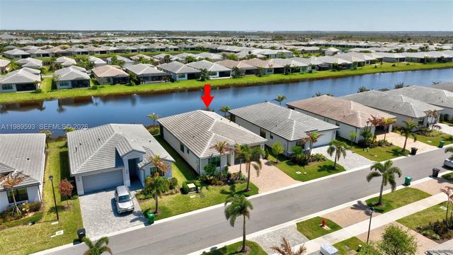 12551 SW Blue Mangrove Pkwy, Port St. Lucie, FL 34987