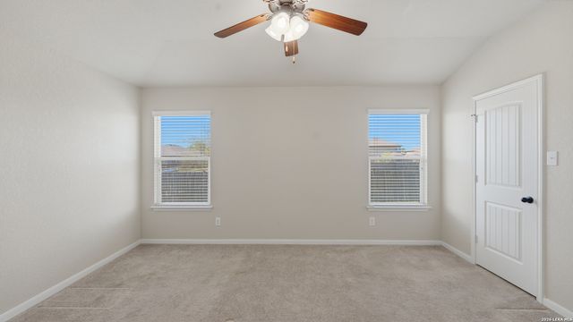 301 Creekview Way, New Braunfels, TX 78130