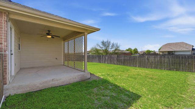 301 Creekview Way, New Braunfels, TX 78130