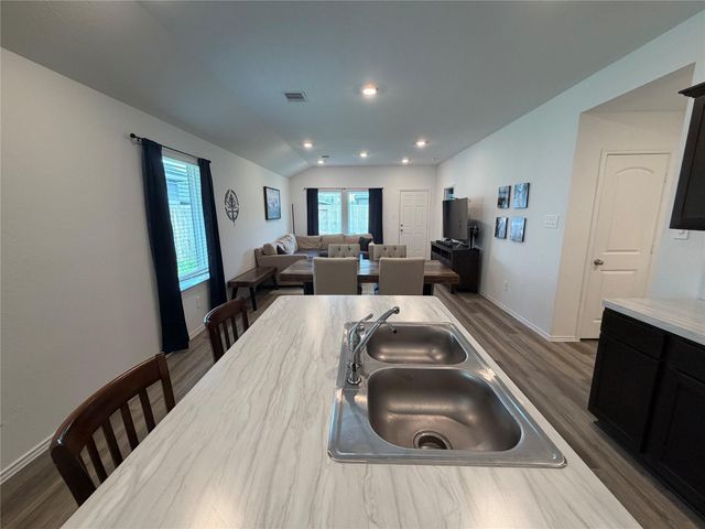 1135 Juniper Vista Drive, Houston, TX 77090