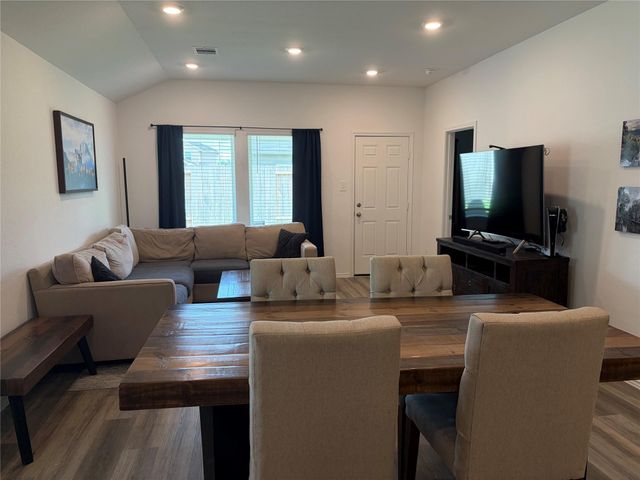 1135 Juniper Vista Drive, Houston, TX 77090