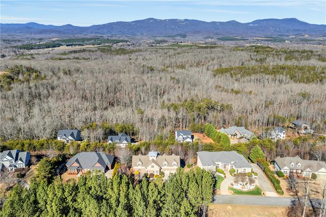 420 Packs Mountain Ridge Road, Taylors, SC 29687