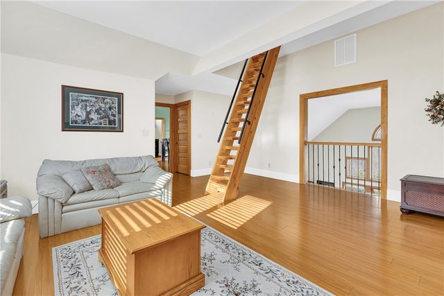 420 Packs Mountain Ridge Road, Taylors, SC 29687