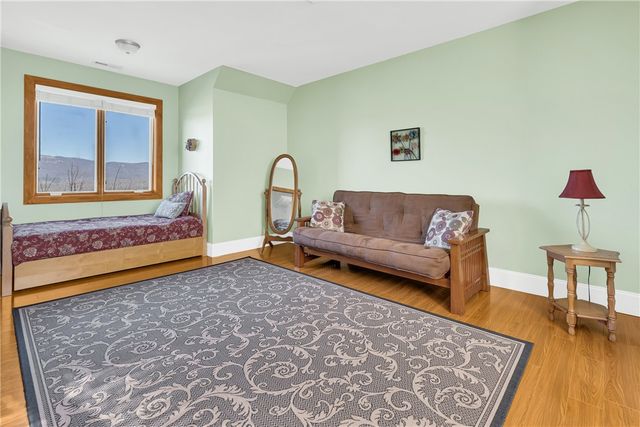 420 Packs Mountain Ridge Road, Taylors, SC 29687