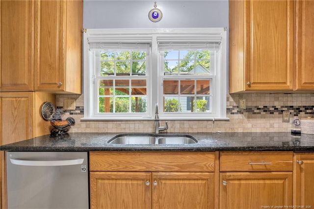411 Vista Drive, Fayetteville, NC 28305
