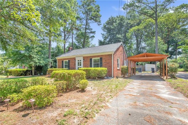 411 Vista Drive, Fayetteville, NC 28305