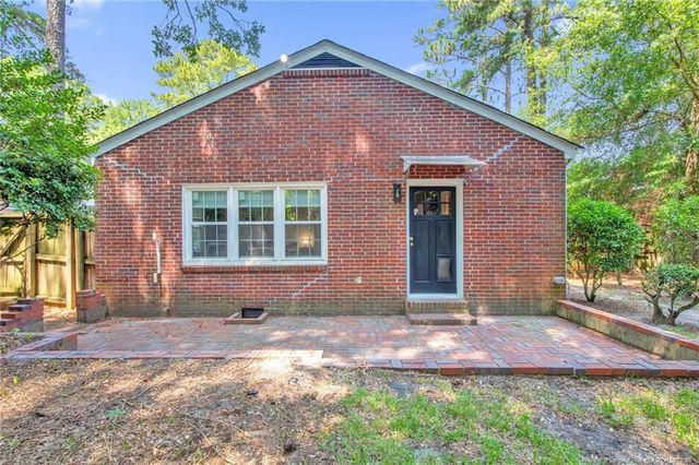 411 Vista Drive, Fayetteville, NC 28305