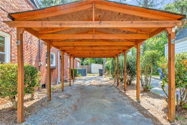 411 Vista Drive, Fayetteville, NC 28305