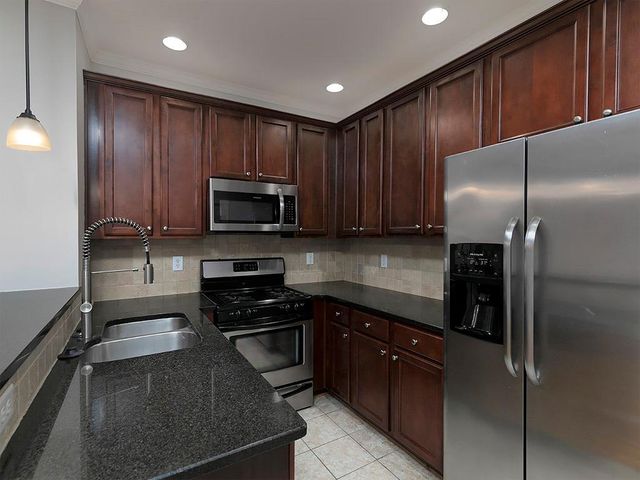 4300 Sandy Pointe 20, Acworth, GA 30101