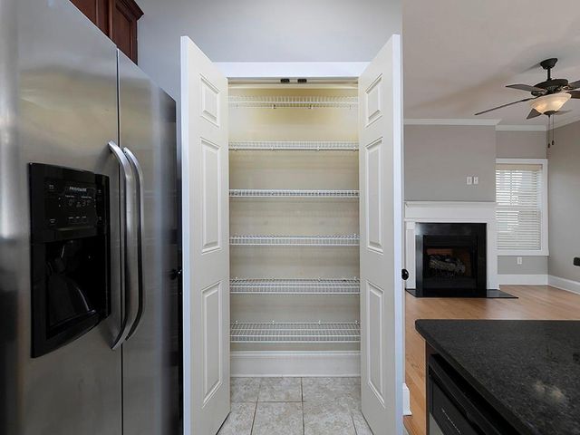4300 Sandy Pointe 20, Acworth, GA 30101