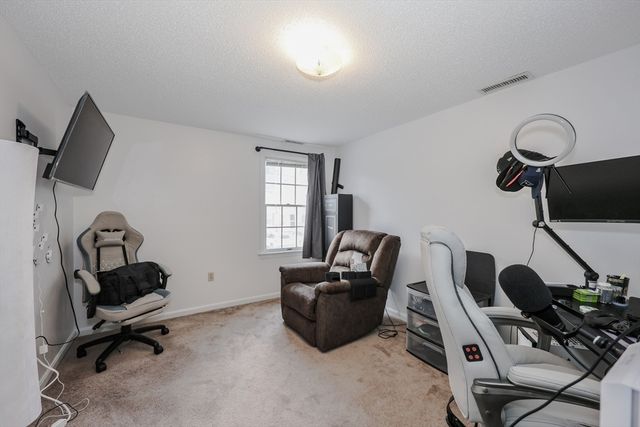 8 Oliver Street J, Haverhill, MA 01832