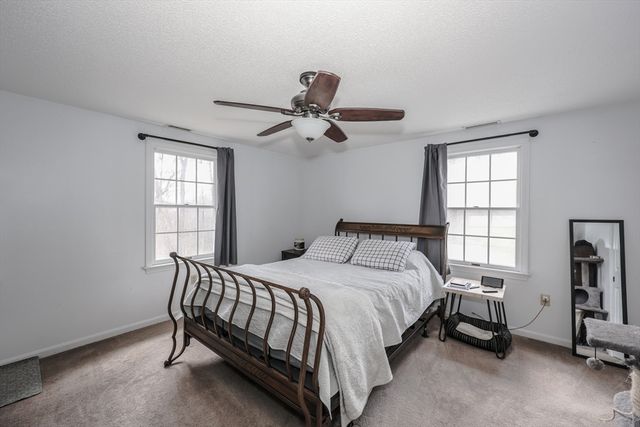 8 Oliver Street J, Haverhill, MA 01832