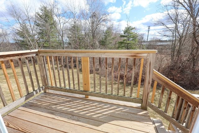 8 Oliver Street J, Haverhill, MA 01832