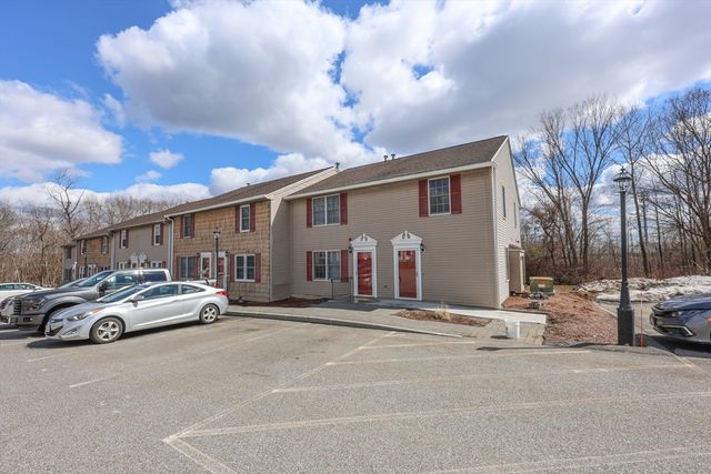 8 Oliver Street J, Haverhill, MA 01832