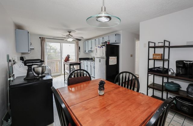 8 Oliver Street J, Haverhill, MA 01832