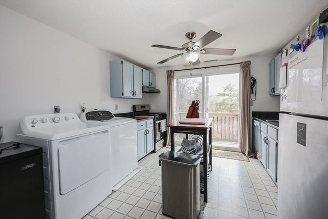 8 Oliver Street J, Haverhill, MA 01832