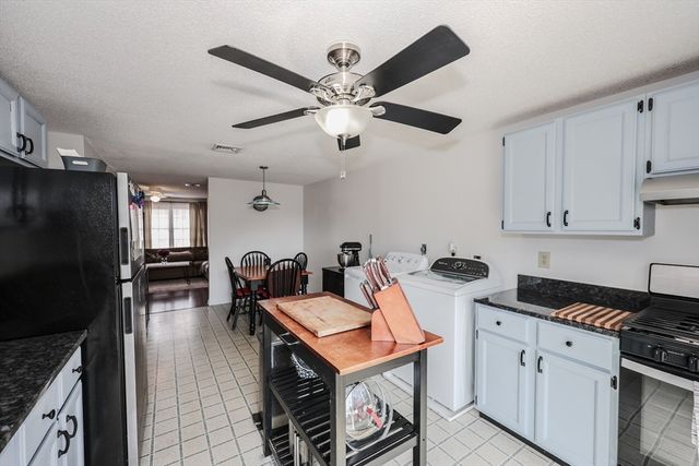 8 Oliver Street J, Haverhill, MA 01832