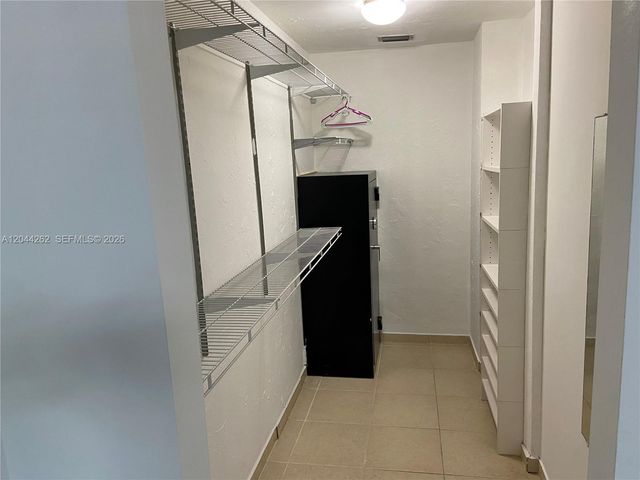 7022 Edgemere Ter, Palm Beach Gardens, FL 33410