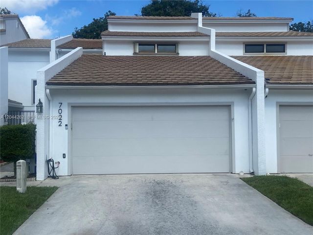 7022 Edgemere Ter, Palm Beach Gardens, FL 33410