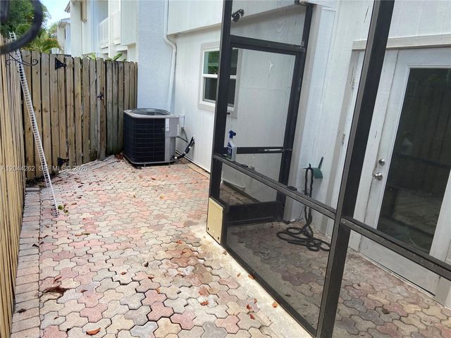 7022 Edgemere Ter, Palm Beach Gardens, FL 33410